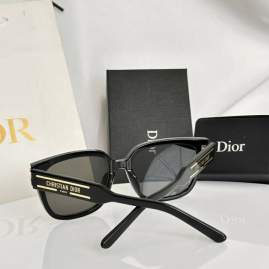 Picture of Dior Sunglasses _SKUfw79398987fw